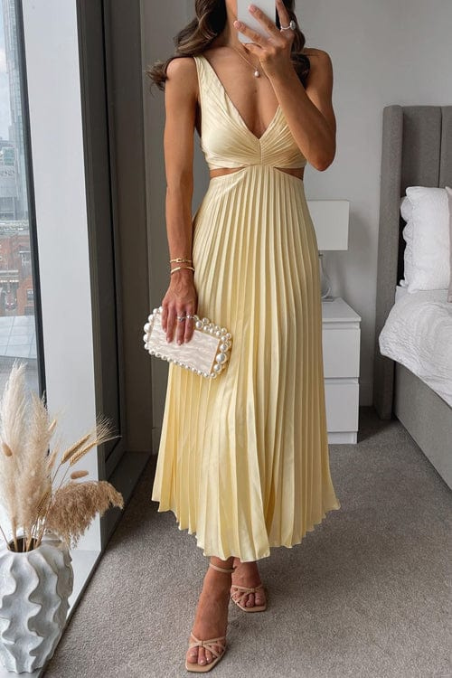 Sanne | Elegant Pleated Midi Dress